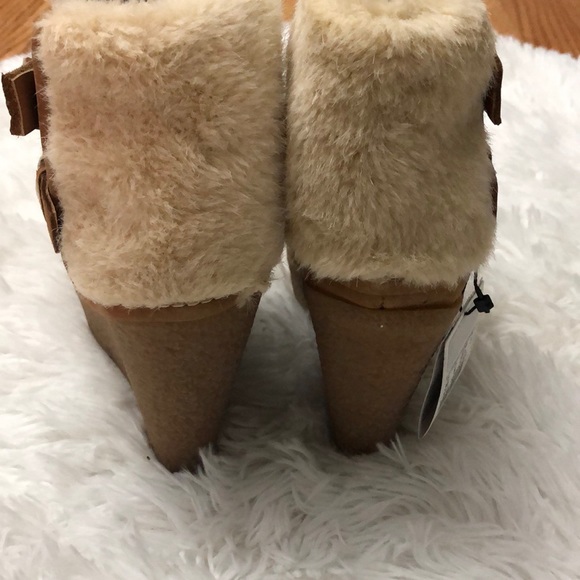 Zara Women’s Wedge Boots - Picture 3 of 7